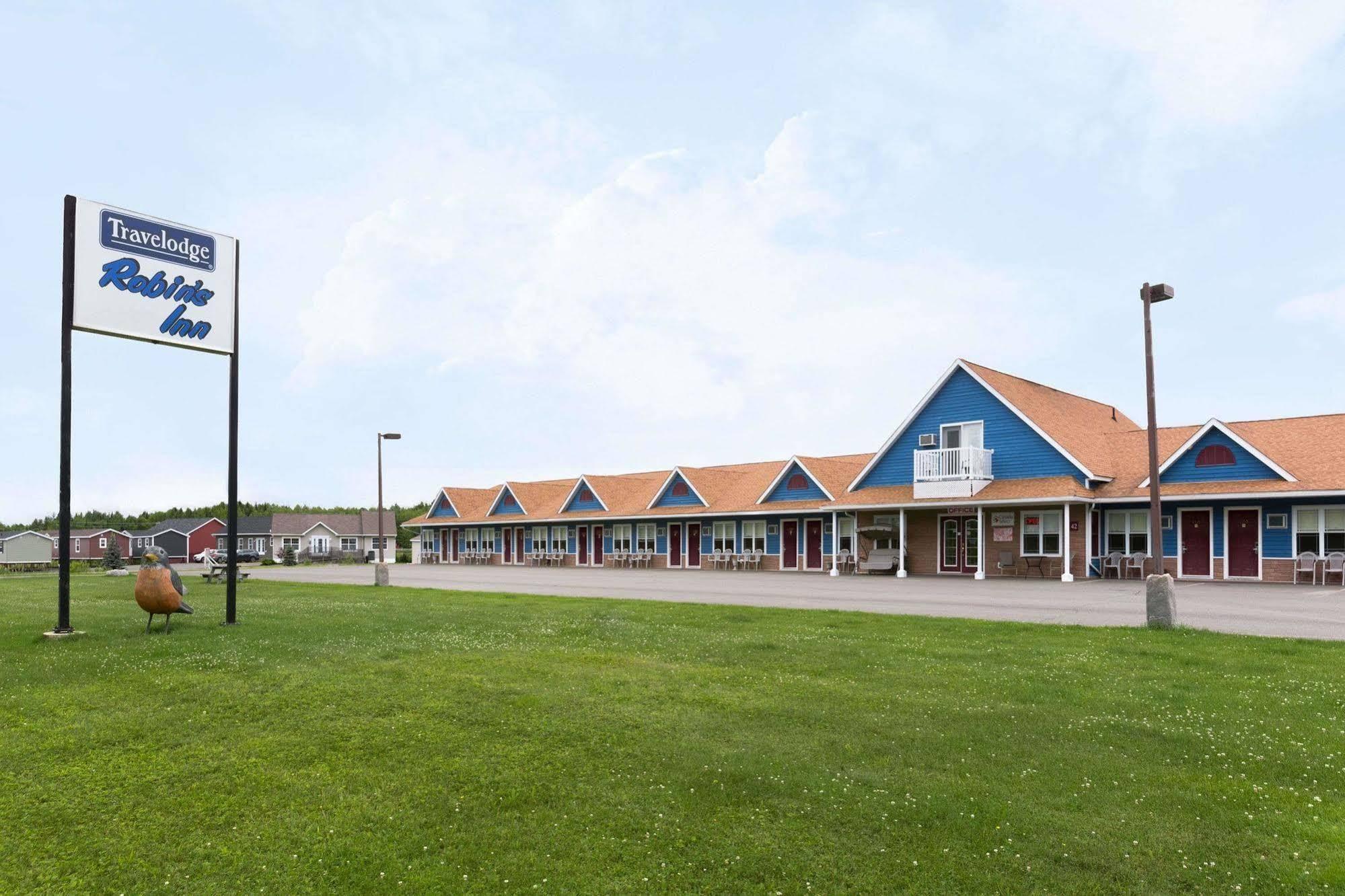 Travelodge By Wyndham Фредериктон Экстерьер фото